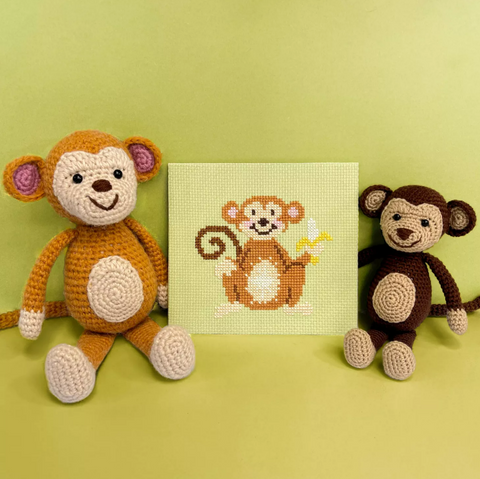 Siuvinėjimo kryželiu rinkinys vaikams „Monkey Madness“, 17x15 cm