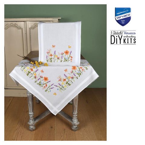 Vervaco staltiesės siuvinėjimo rinkinys „Levandos ir lauko gėlės“ 80×80 cm (PN/0199490)