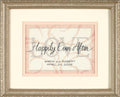 Personalizuotas kryželiu siuvinėjimas "Happily Ever After" su vardais Maria ir Robert, data 2008‑04‑24, rožiniu intarpu ir ornamentiniu aukso rėmu