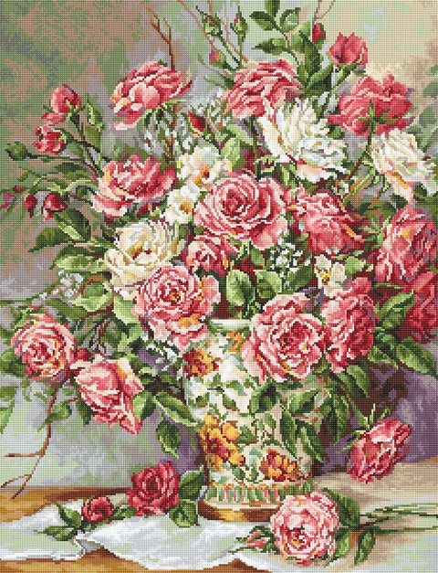 Kryželių rinkinys rožių puokštė, 40x50 cm, rausvų ir baltų rožių spalvos, detalių siūlių artimas planas