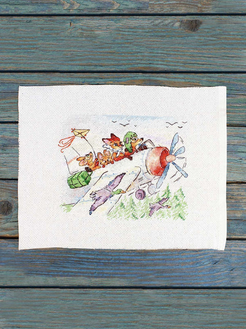 Kryželiu siuvinėjimo rinkinys „Skriskime į pietus“ 15×20 cm, 14 ct, 25 spalvų