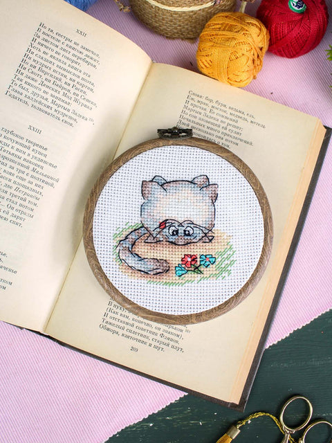 Siuvinėjimo kryželiu rinkinys „Katė“ miniatiūra 7x7 cm