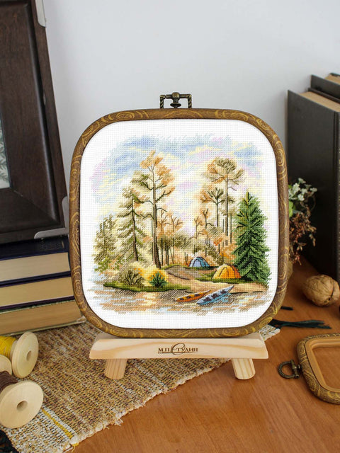 Siuvinėjimo kryželiu rinkinys „Pušynas“ 15x16 cm SNV-954