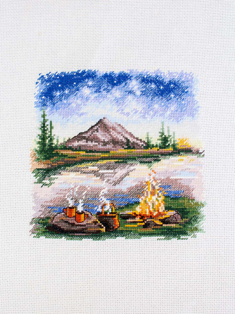 Kryželių siuvinėjimo rinkinys „Po žvaigždėtu dangumi“ 16x16 cm