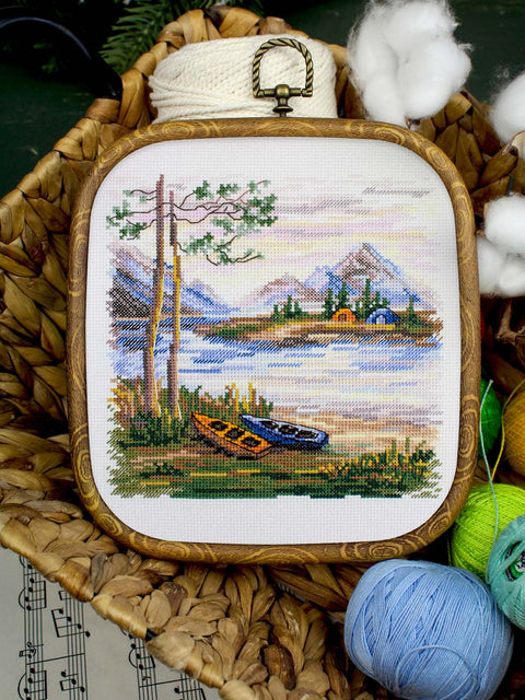Kryželių siuvinėjimo rinkinys „Naktis gamtoje“ 16×16 cm, 25 spalvos