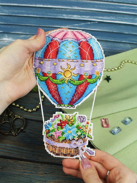 Kryželių siuvinėjimo rinkinys „Dangiška puokštė“ 20x11 cm