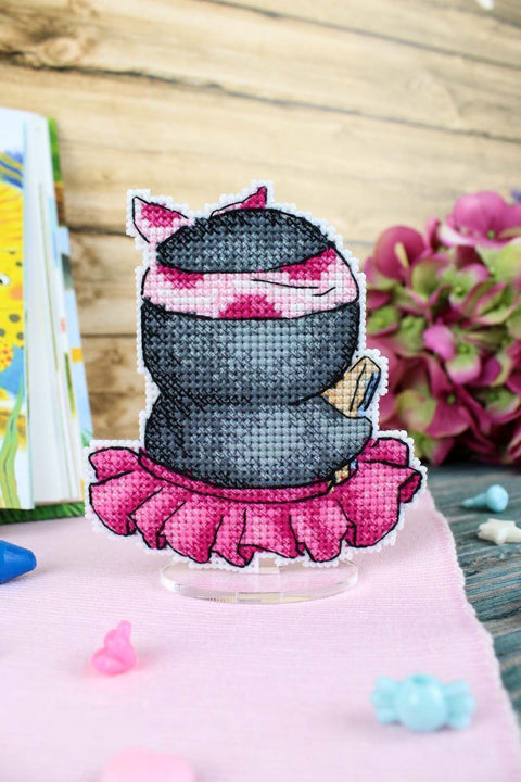 Siuvinėjimo kryželiu rinkinys „Fashionista“ 10x9 cm SR-897
