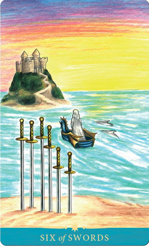 Šeši kardai, tarot korta su valtimi plaukianti link tolimo pilies saulėlydžio, su šešiais įsmigusiais kardais smėlyje