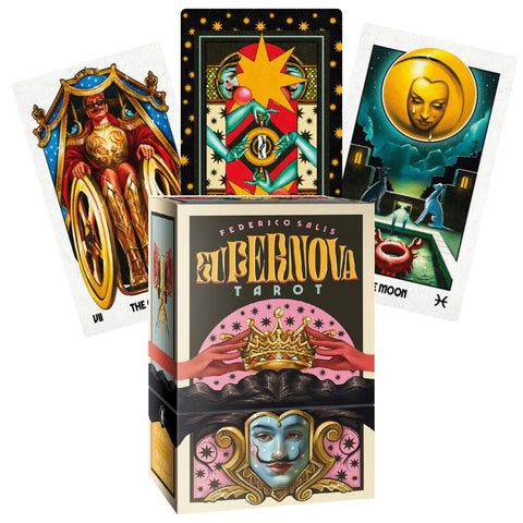 Supernova tarot kortų rinkinys (Federico Salis) – priekinė pakuotė su trimis ryškiomis demonstracinėmis kortomis