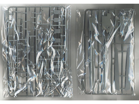 Suyata King Tiger Henschel tankas – pilnas interjeras, 1/48