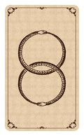 tarot korta su dviem susipynusiais ouroboros gyvačiais ant senovinio smėlio spalvos nugarėlės, vertikali kompozicija galerijai