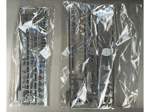 Takom Ersatz M7 2 in 1 1/35 plastikinio modelio rinkinys (8007)