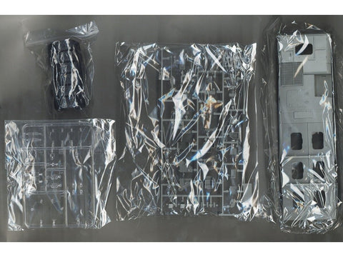 Surenkamas šarvuoto sunkvežimio modelis su kovos moduliu 1/35 Takom 2173