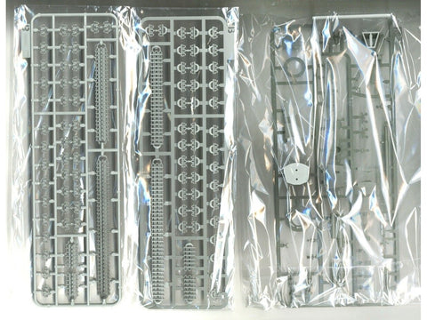 Takom StuH 42 & StuG III Ausf. G vėlyvas 2-in-1 modelio rinkinys 1/35 (8006)