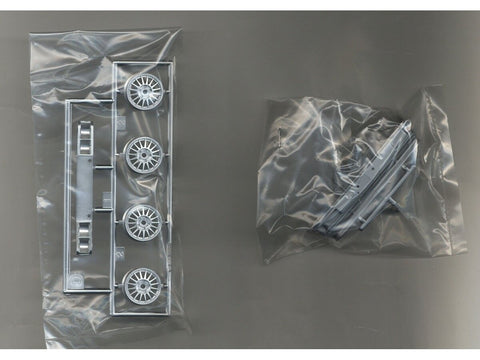 Tamiya Audi Quattro 1/24 plastikinis surenkamas automobilio modelis