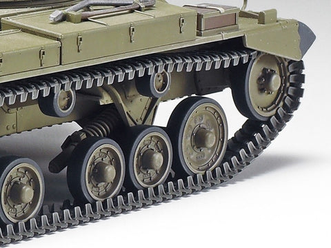 Tamiya Valentine Mk.II/IV britų pėstininkų tankas 1/35, plastikinis rinkinys