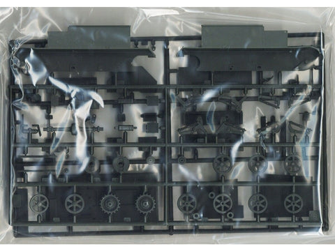 Tamiya 1/35 Britų Universal Carrier Mk.II žvalgybos šarvuotis