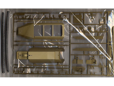 Tamiya Sd.Kfz.251/1 Ausf.D 1/35 vokiečių šarvuotis plastikinis rinkinys (35195)