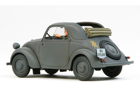 Tamiya Simca 5 štabo automobilis 1/35, Vokiečių armija, plastikinis modelis
