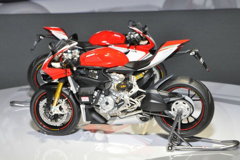 Tamiya Ducati 1199 Panigale S Tricolore 1/12 surenkamas plastikinis modelis