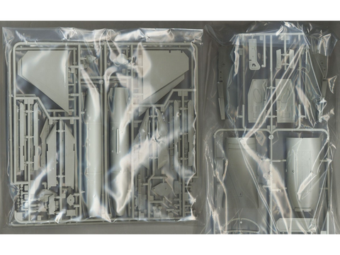 Tamiya F-16CJ Block 50 Fighting Falcon 1/32 surenkamas plastikinis modelis