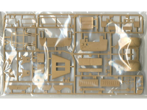 Vokiečių vilkikas FAMO su priekaba 1/35 plastikinis modelis