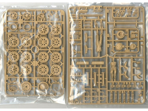 Vokiečių vilkikas FAMO su priekaba 1/35 plastikinis modelis