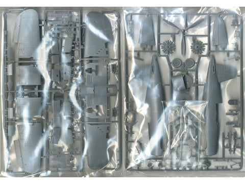 Tamiya F4U-1/2 Corsair Bird Cage 1/48 lėktuvo modelis