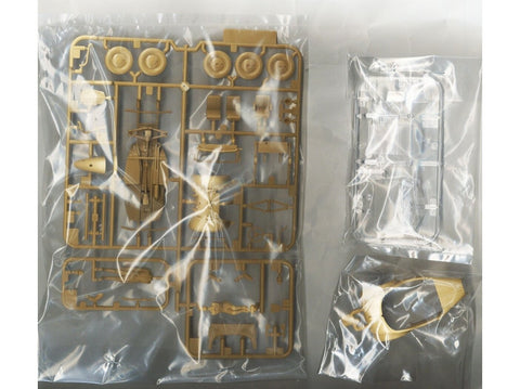 Tamiya Mitsubishi Ki-46 III Type 100 & 4x4 Kurogane rinkinys 1/48 (25217)