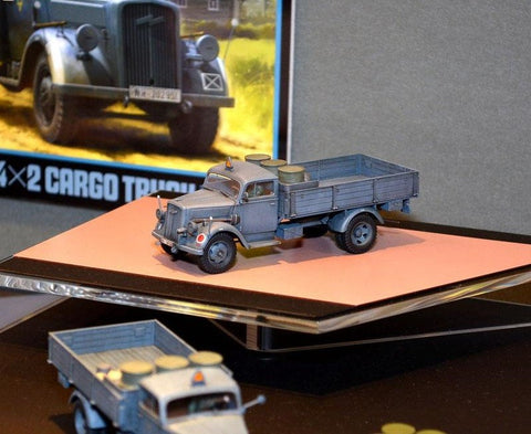 Tamiya vokiškas 3 t 4x2 krovininis sunkvežimis 1/48 (32585)