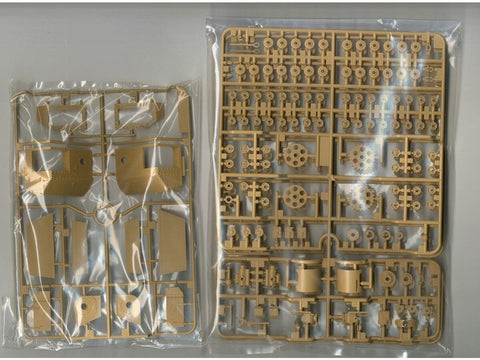 Tamiya WWI britų tankas Mk. IV Male 1/35 – plastikinis modelis su varikliu