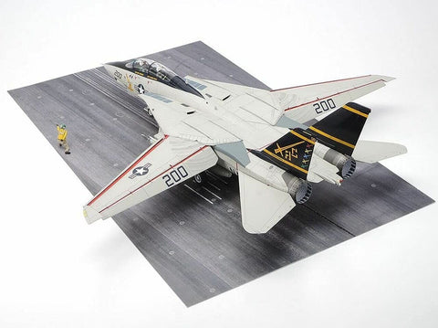 Tamiya Grumman F-14A Tomcat 1/48 lėktuvnešio starto rinkinys (vėlyvas) 61122