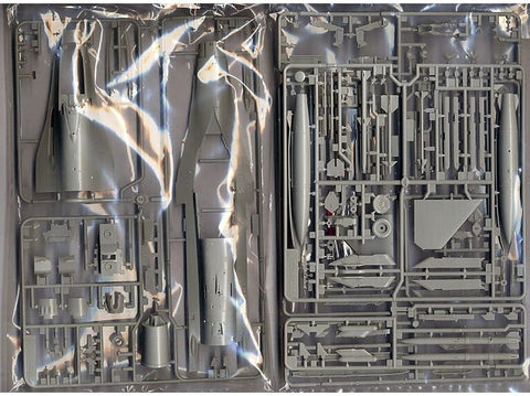 F-16CJ Fighting Falcon 1/48 plastikinis naikintuvo modelis kolekcionieriams