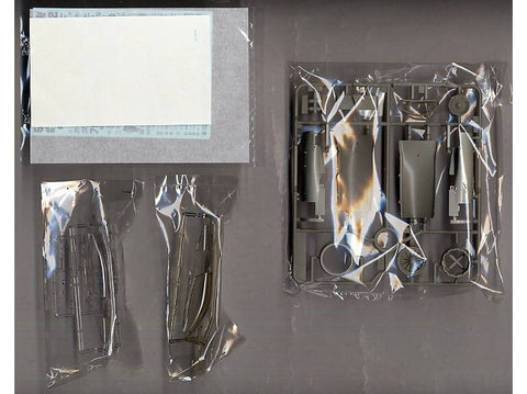 F-16CJ Fighting Falcon 1/48 plastikinis naikintuvo modelis kolekcionieriams