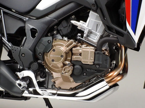 Tamiya Honda CRF1000L Africa Twin Enduro 1/6 surenkamas modelis 16042