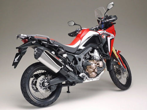 Tamiya Honda CRF1000L Africa Twin Enduro 1/6 surenkamas modelis 16042