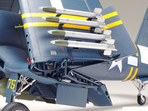 Tamiya Vought F4U-1D Corsair 1/32 plastikinis surenkamas lėktuvo modelis