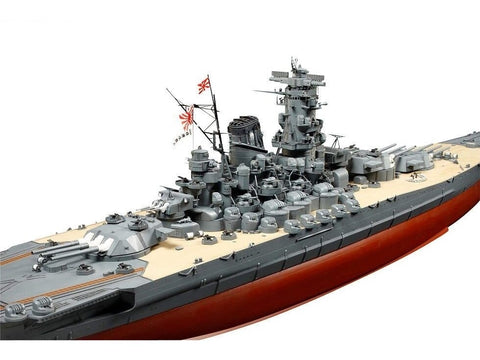 Tamiya Yamato 1/350 – Japoniškas mūšio laivas su fotoėsdintomis detalėmis
