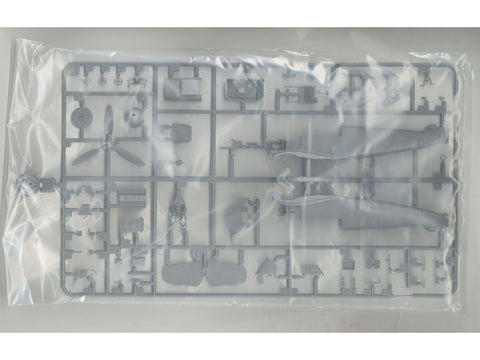 Tamiya Messerschmitt Bf 109 G-6 & Kübelwagen Type 82 – plastikinis rinkinys