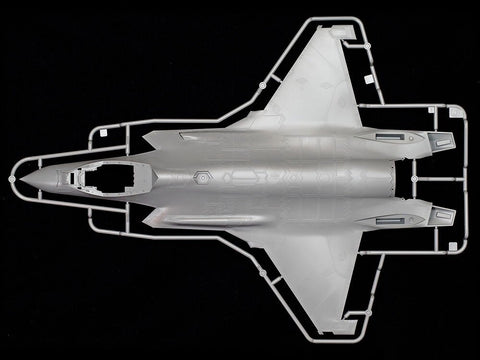 Tamiya Lockheed Martin F-35A Lightning II 1/48 surenkamas modelis 61124