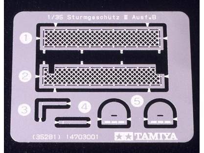 Tamiya StuG III Ausf.B 1/35 plastikinis tanko modelis