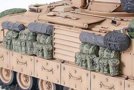 Tamiya M2A2 ODS Bradley pėstininkų kovos mašina 1/35, 35264