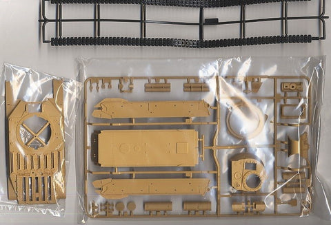 Tamiya Matilda Mk.III/IV britų tanko plastikinis modelis 1/35