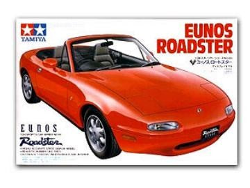 Tamiya Mazda Eunos Roadster 1/24 plastikinis surenkamas rinkinys 24085
