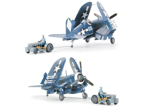 Tamiya Vought F4U-1D Corsair su Moto-Tug 1/48 plastiko rinkinys