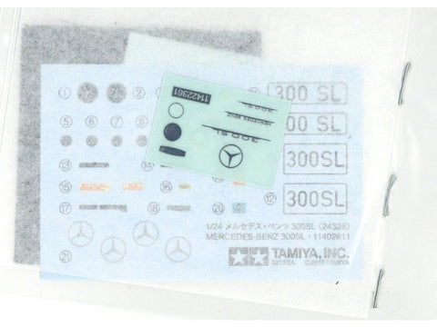 Tamiya Mercedes-Benz 300SL Full-View 1/24 plastikinis modelis
