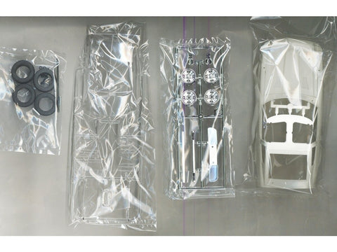 Tamiya Nissan Fairlady 280Z su T-Bar stogu, 1/24 plastikinis modelis