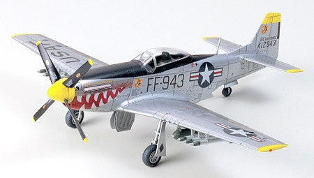 Tamiya F-51D Mustang 1/72 plastikinis lėktuvo modelis