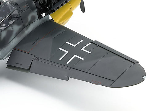 Tamiya Messerschmitt Bf109 G-6 vėlyvos gamybos 1/48 plastikinis modelis