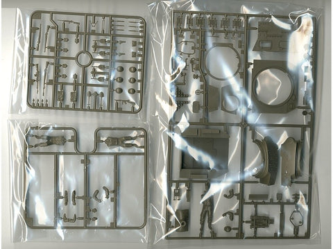 Tamiya M8 HMC „Awaiting Orders“ 1/35, su 3 figūromis (35312)